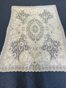 Quaker Lace 7060-01 w/ tag & loops, $100