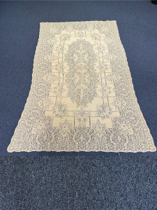 Quaker Lace Pattern 1006-01 w/ tag & loops, $154
