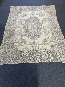 Quaker Lace Pattern 1006-05 w/o tag & w/ loops, $100