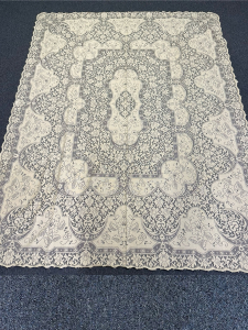 Quaker Lace Pattern 1252-01 w/ tag & loops, $205