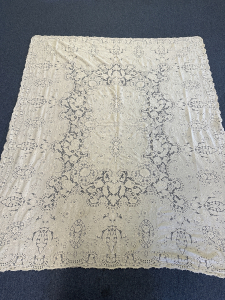 Quaker Lace Pattern 1380-04 ??, $100