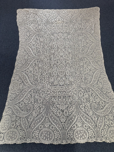 Quaker Lace Pattern 2130-02 w/o tag & w/ loops, $119