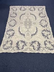 Quaker Lace Pattern 4030-01 w/ tag & loops, $158