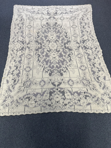 Quaker Lace Pattern 4200-05 w/ tag & loops, $100