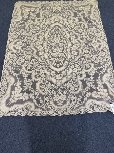 Quaker Lace Pattern 4290-01 w/ tag & loops, $130