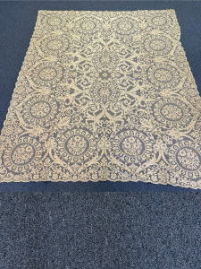Quaker Lace Pattern 5010-01 w/ tag & loops, $210
