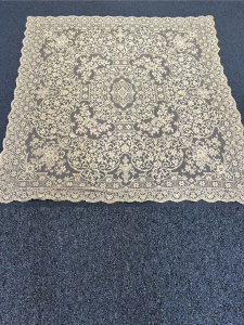 Quaker Lace Pattern 5030-01 w/ tag & loops, $170