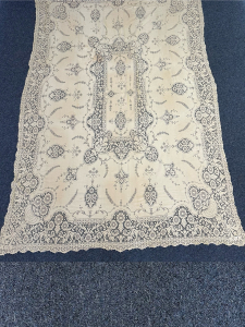 Quaker Lace Pattern 5120-01 w/ tag & loops (sa 5420), $154