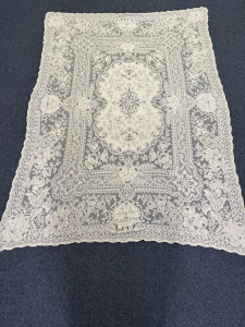 Quaker Lace Pattern 5150-01 w/ tag & loops, $148