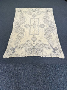 Quaker Lace Pattern 5270-01 w/ tag & loops, $160