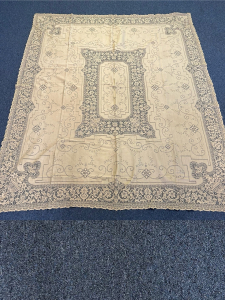 Quaker Lace Pattern 6030-01 w/ tag & loops, $210