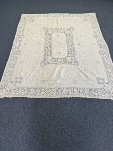 Quaker Lace Pattern 6030-03 w/ tag & loops, $174