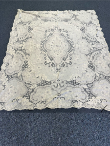 Quaker Lace Pattern 6344-01 w/ tag & loops (sa 6100), $210