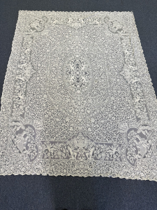 Quaker Lace Pattern 7306-01 w/ tag & loops, $220