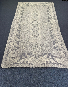 Quaker Lace Pattern 7701-01 w/ tag & w/o loops, $290